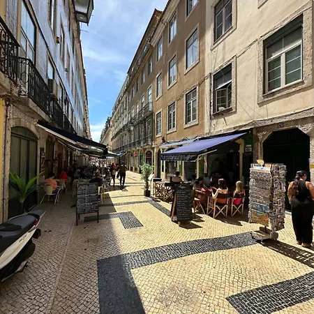 The Romantic Nest - The Perfect Getaway At Downtown, 6th-floor No Lift Διαμέρισμα *